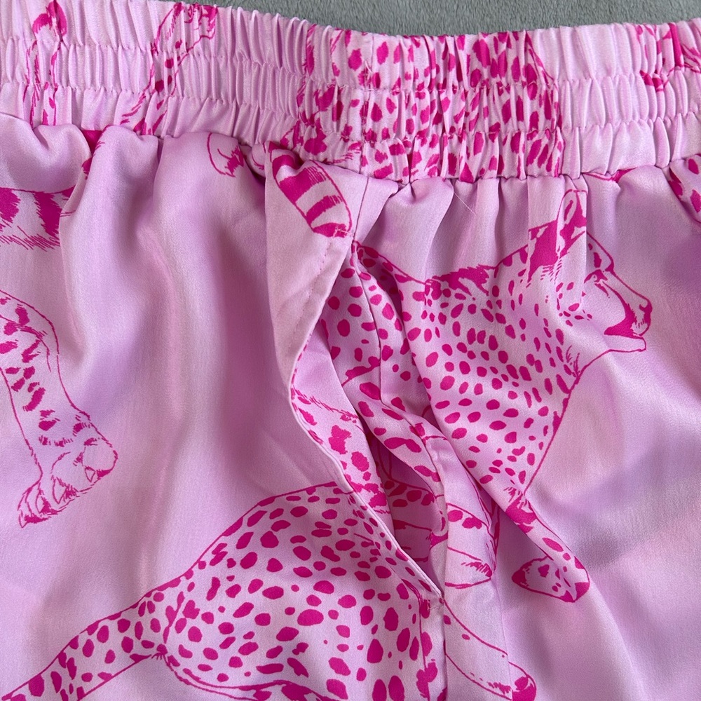 Peach Love California Fashion V Neck Tiger Cheetah Print Sling Home Pajamas Set - Picture 13 of 15